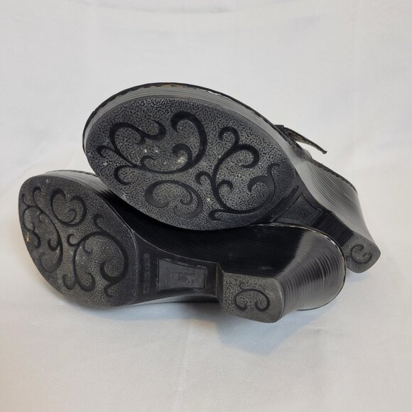 Born Black Leather Slip On Heeled Monk Strap Buckle Clogs Women's 10 (EU 42) - Picture 8 of 8